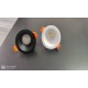 Spot encastrable orientable led en retrait.