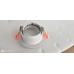 Spot encastrable orientable led en retrait.