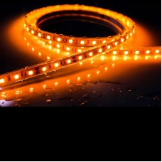 Le ruban LED Extérieur Jaune 60 LED/m est adhésif, flexible et waterproof IP68.