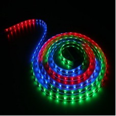 Le ruban LED Extérieur 30 LED/m est adhésif, flexible et waterproof.