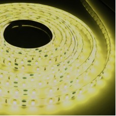 Le ruban LED Jaune 60 LED/m est adhésif, flexible et non-waterproof.