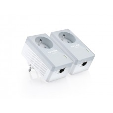 TP-LINK TL-PA4015PKIT Kit de 2 CPL AV600 avec prise intégrée